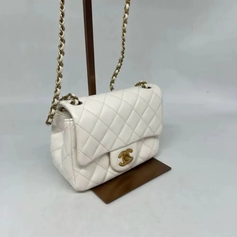 Chanel Women Pre-Loved Bag Very Good Condition